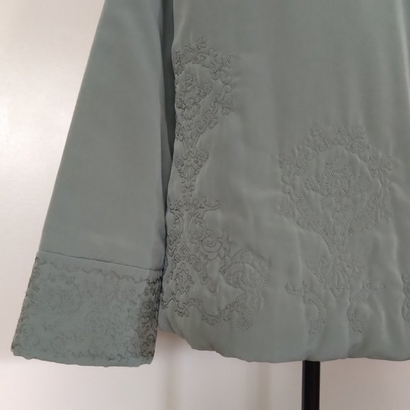 J. Jill XS Coat Jacket  Sage Light Green Embroidered Plush Lined Oversized - Picture 14 of 16